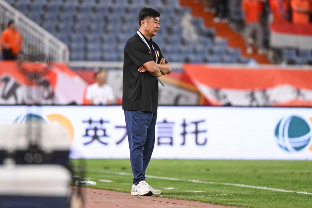四旬老将阿隆索再战一级方程式赛场能否书写传奇新篇章引爆全球车迷热议